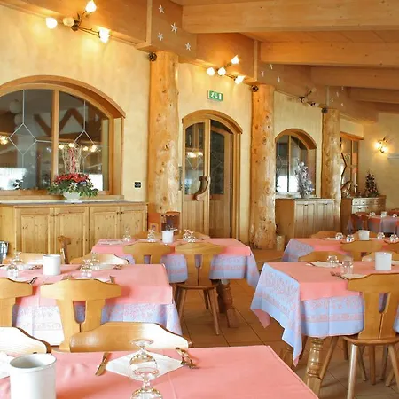 Rifugio Verenetta 3*